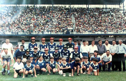 Olímpia FC no Campeonato Paulista da Série A-1 em 1991, foto da partida em que o alvi-celeste empatou com o São Paulo Futebol Clube no estádio Tereza Breda, que foi totalmente tomado pelos olimpienses